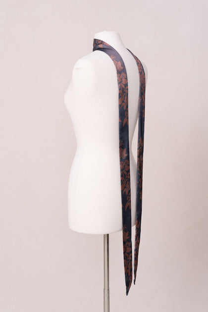 Color: Mahogany Bouquet