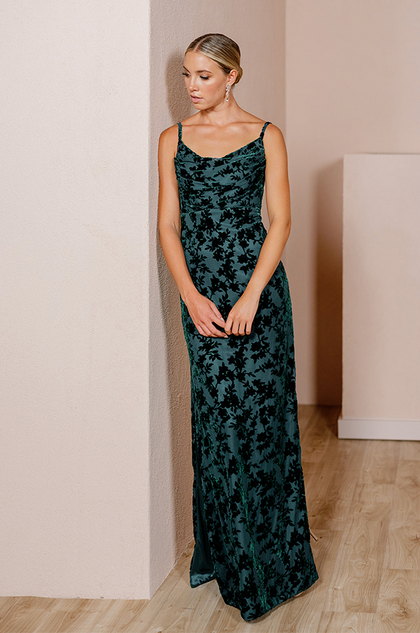 Model: Molly; Size: 4; Color: Classic Emerald