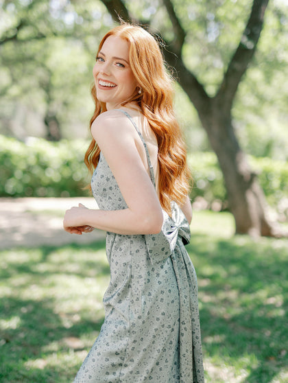 Model: Merrik; Size: 4; Color: Sage Posey