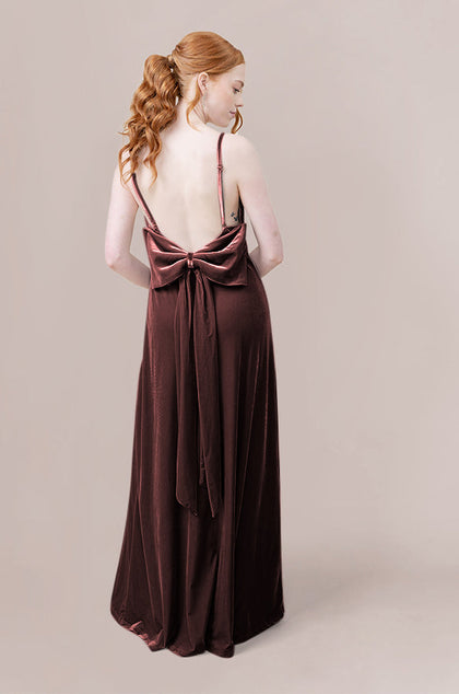 Model: Merrik; Size: 4; Color: Dusty Purple