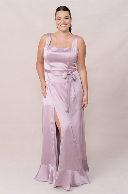 Model: Claire; Size: 18; Color: Lilac