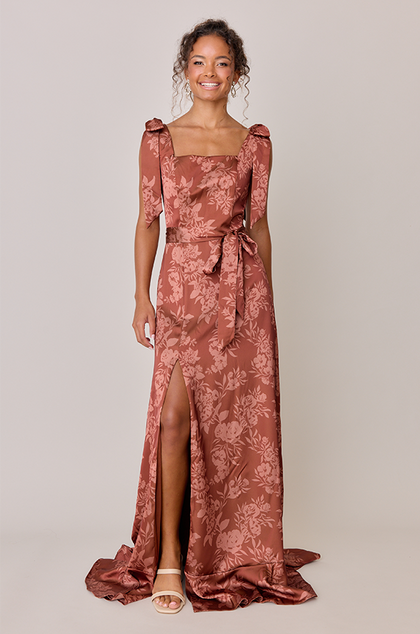 Model: Erica; Size: 4; Color: Rust Bouquet