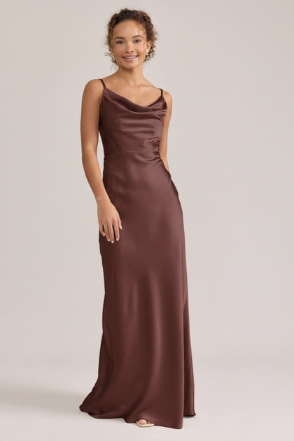 Model: Erica; Size: 4; Color: Mahogany