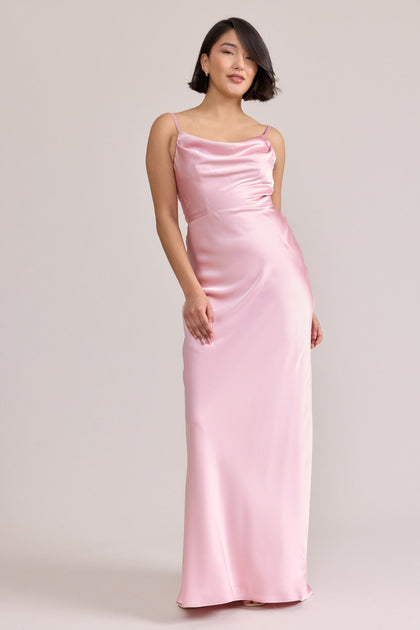 Model: Clarissa; Size: 6; Color: Perfect Pink