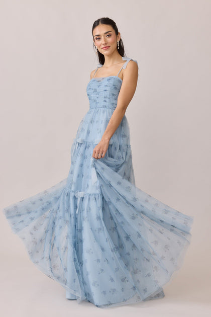 Model: Saije; Size: 4 wearing Eloise Tulle Floral Print Dress
