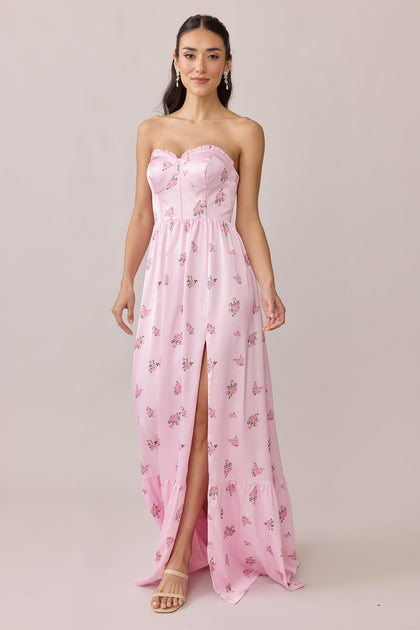 Model: Saije; Size: 4; Color: Baby Pink Petit Rose