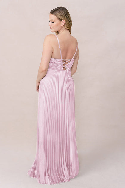 Model: Sydney; Size: 10; Color: Baby Pink