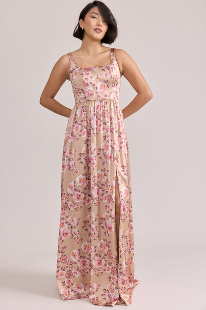 Model: Clarissa; Size: 6; Color: Honey Beige Blossom