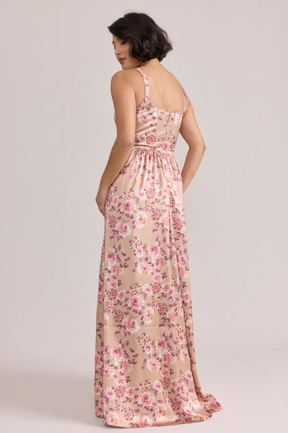 Model: Clarissa; Size: 6; Color: Honey Beige Blossom