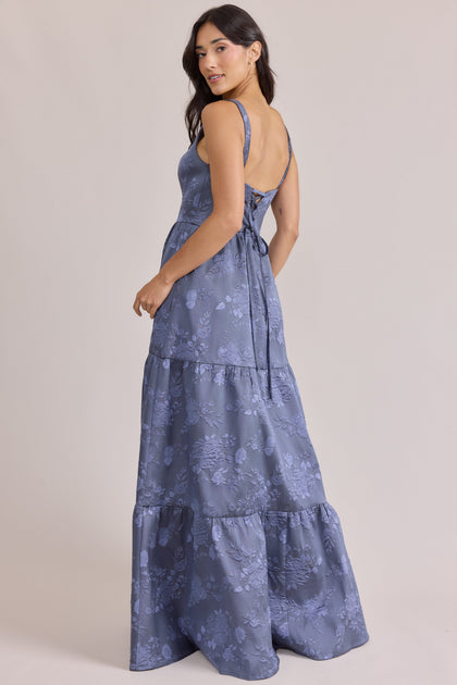 Model: Saije; Size: 4; Color; Indie Blue