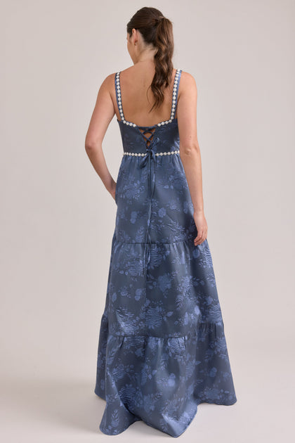 Model: Isabel; Size: 4; Color; Indie Blue