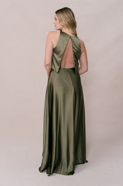 Model: Sydney; Size: 10; Color: Moss