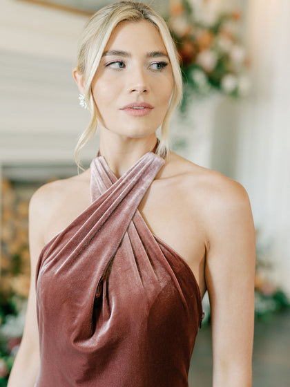 Model: Natalie; Size: 4; Color: Dusty Rose