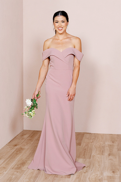 Model: Audra; Size: 4; Color: Rose Quartz