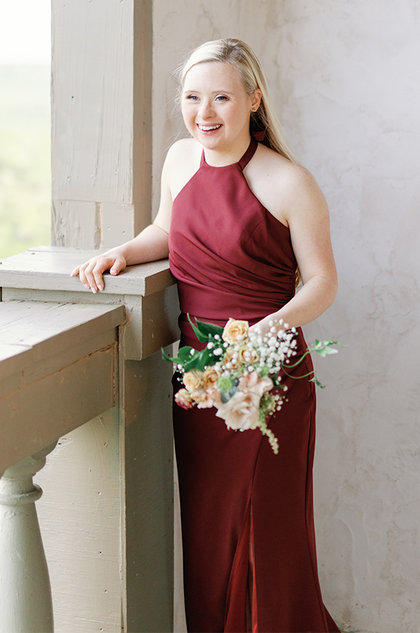 Model: Grace; Size: 4; Color: Cabernet