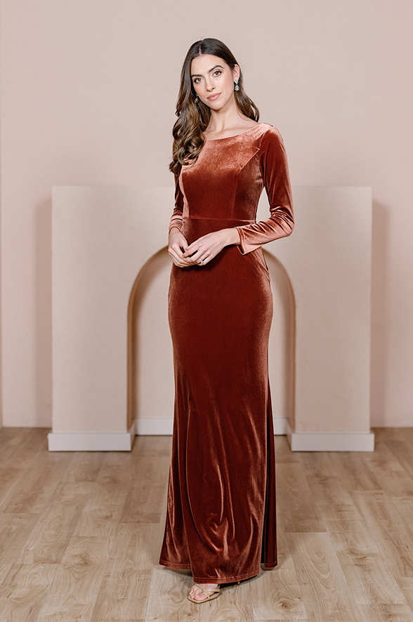 New Velvet Dress Designs Ideas || Velvet Suit Design 2023 || Velvet Frock  Design || Winter Dresse… | Velvet suit design, Latest velvet dresses, Velvet  dress designs
