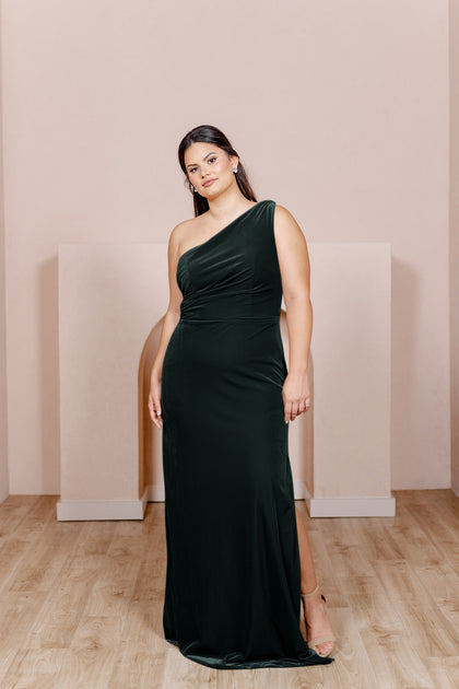 Model: Barbara; Size: 14